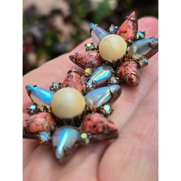 Vintage 1950's HOBE Hobé Star Shaped Faux Pearl & Art Glass Clip On Earrings - Picture 5 of 10